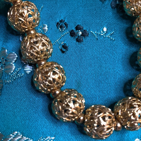 MONET NECKLACE - Picture 3 of 5